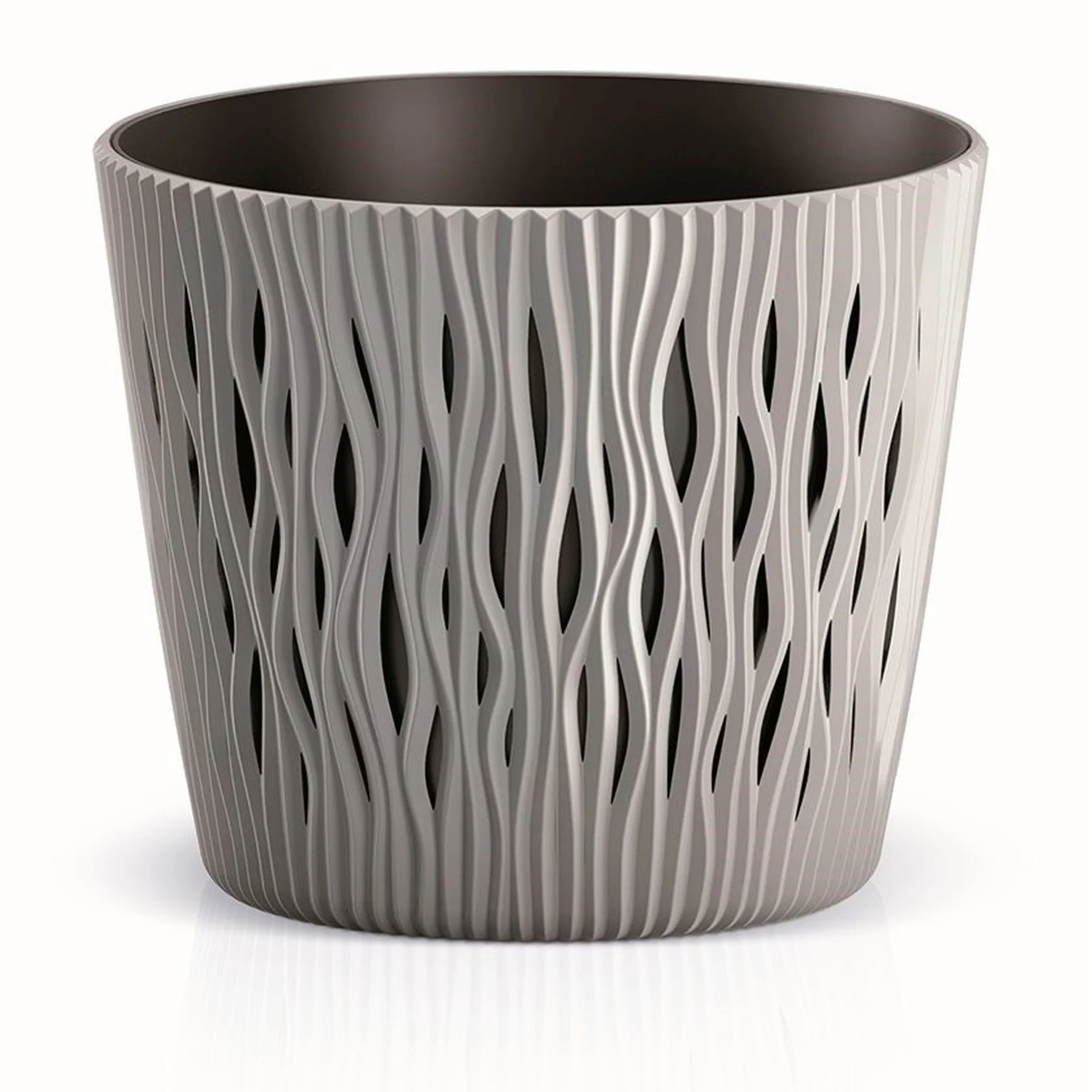 Maceta Redonda De Plastico Sandy Round En Color Gris 15,8 (largo) X 15,8 (ancho) X 13,8 (alto) Cm