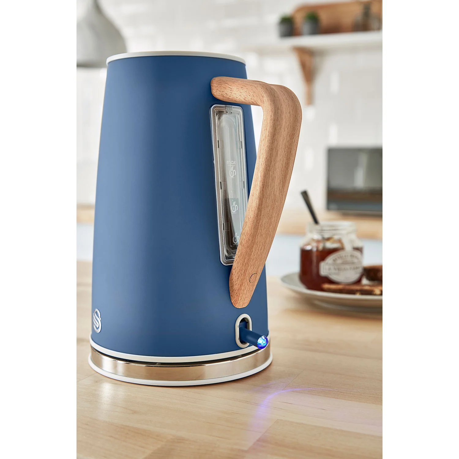 Swan Nordic Hervidor Agua Eléctrico Ultra Rápido, 1,7 L, Sin Bpa, Resistencia Oculta, Inalámbrico, Sk14610bluneu, Azul - Image 3